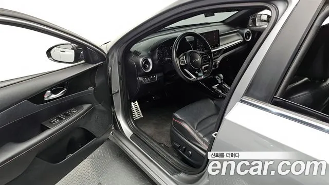 Kia The New K3 2nd generation 2022 Серебристо-серый из Кореи, фото 2