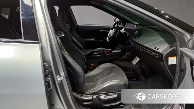 Kia EV6 2022 Серебряный из Кореи, фото 2