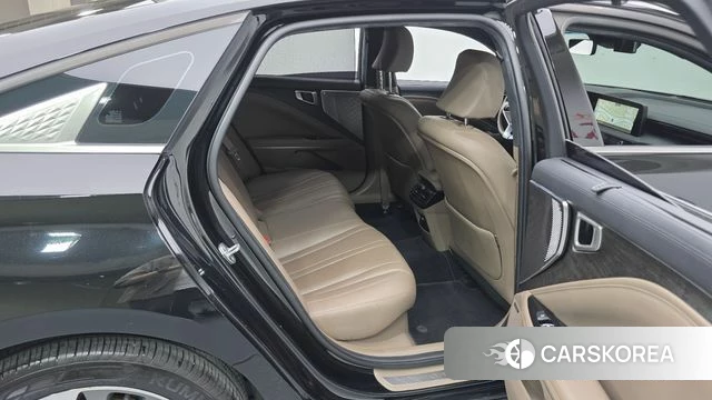 Kia K8 Hybrid 2022 Черный из Кореи, фото 2