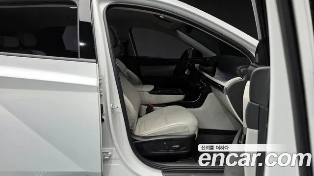 Hyundai The New Tucson (NX4) 2024 Белый из Кореи, фото 2