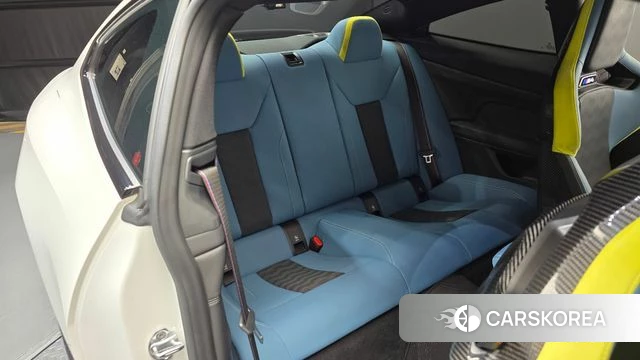 BMW M4 (G82) 2024 Белый из Кореи, фото 2