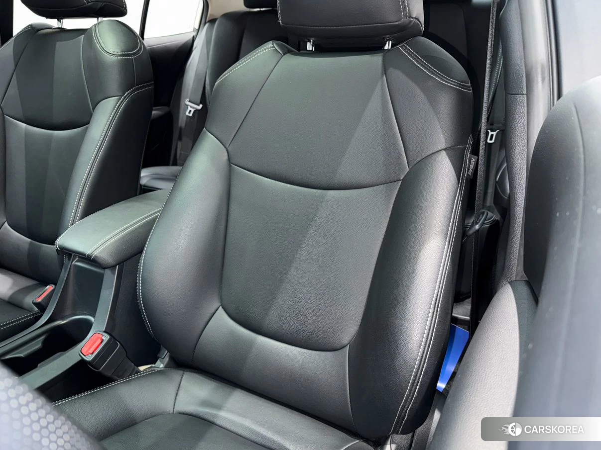 Toyota Corolla 2021 Белый из Китая, фото 2