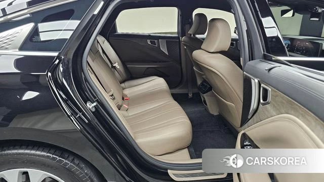 Kia K8 2022 Черный из Кореи, фото 2