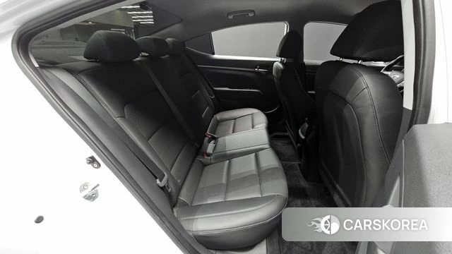 Hyundai Avante AD 2018 Белый из Кореи, фото 2