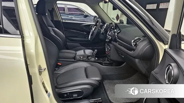 Mini Cooper Clubman 2019 Жемчужный цвет из Кореи, фото 2