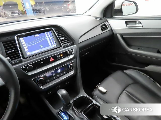 Hyundai Sonata New Rise 2018 Белый из Кореи, фото 2