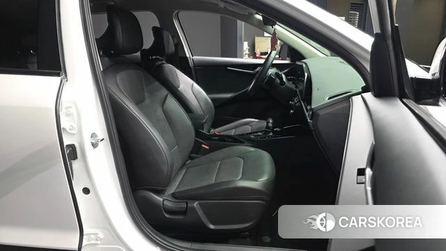 Kia Di Ol Nu Niro 2022 Белый из Кореи, фото 2