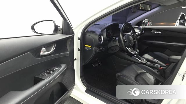 Kia Come New K3 2018 Белый из Кореи, фото 2