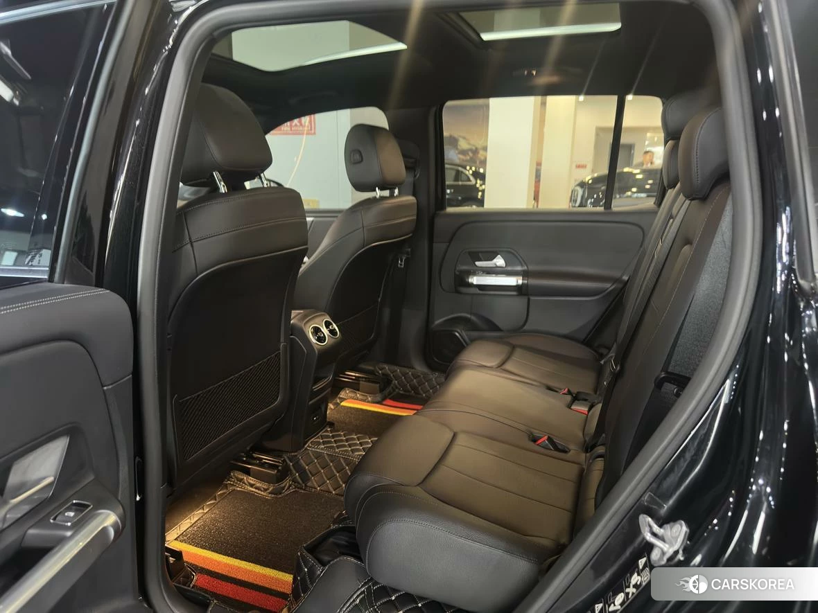 Mercedes-Benz GLB 2021 Черный из Китая, фото 2