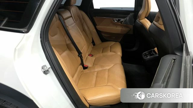 Volvo V90 Cross-Country 2020 Белый из Кореи, фото 2