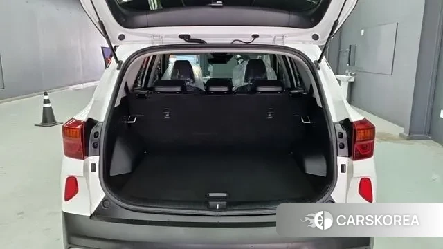 Kia Seltos 2021 Белый из Кореи, фото 2