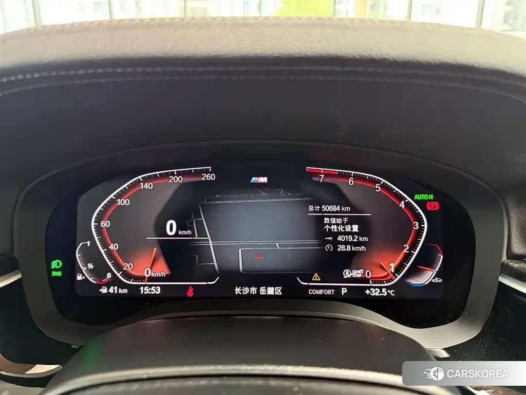 BMW 5 series 2022 Черный из Китая, фото 2