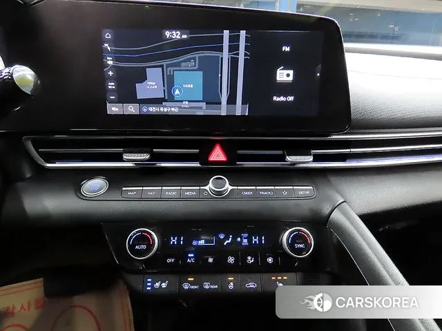 Hyundai Avante Hybrid (CN7) 2021 Белый из Кореи, фото 2