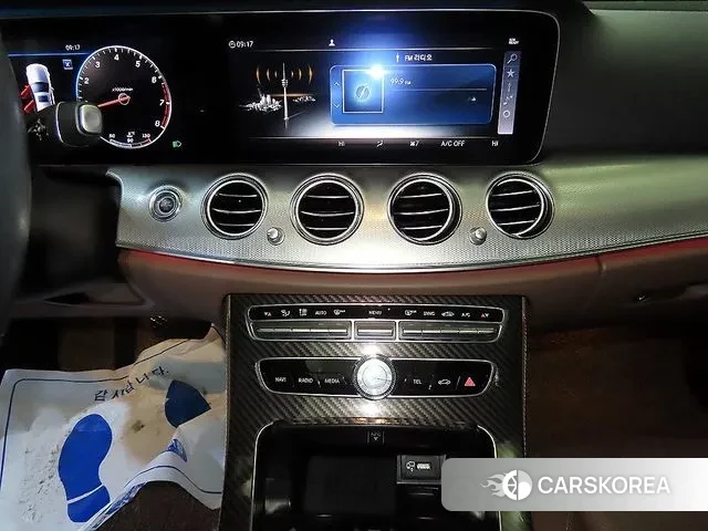 Mercedes-Benz E-Class W213 2019 Белый из Кореи, фото 2