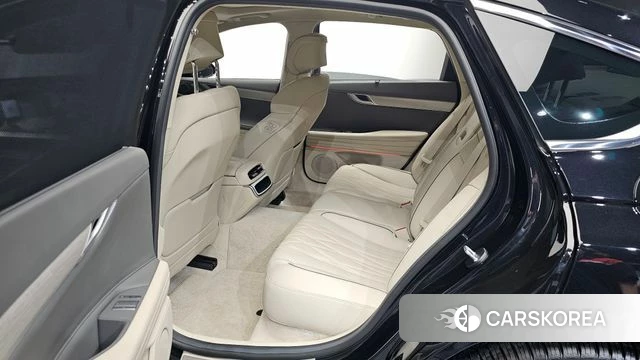 Genesis G80 (RG3) 2024 Черный из Кореи, фото 2