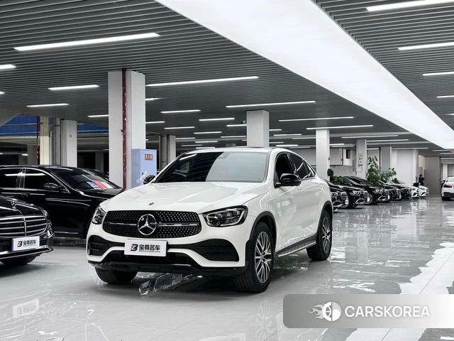 Mercedes-Benz GLC Coupe 2023 Белый из Китая, фото 2