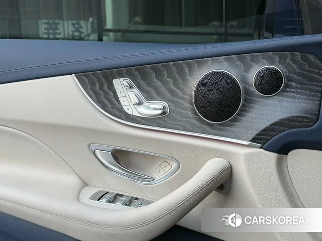 Mercedes-Benz E-class (imported) 2021 Синий из Китая, фото 2