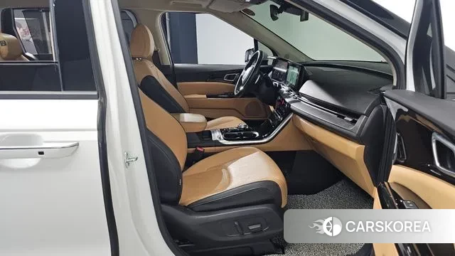 Kia Carnival 4th generation 2022 Белый из Кореи, фото 2