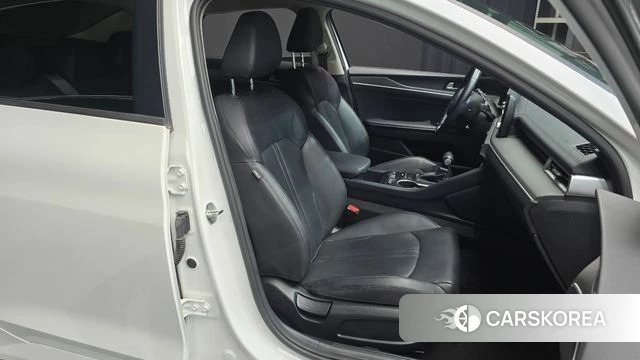 Kia K5 3rd generation 2022 Белый из Кореи, фото 2