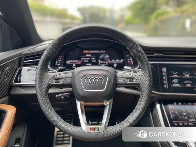 Audi RS Q8 2022 Черный из Китая, фото 2