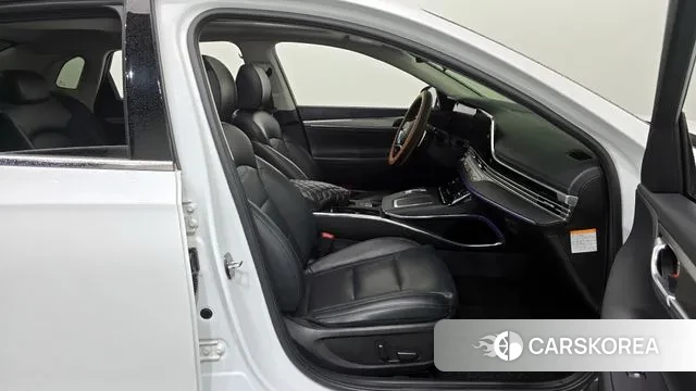 Hyundai The New Grandeur IG Hybrid 2020 Белый из Кореи, фото 2