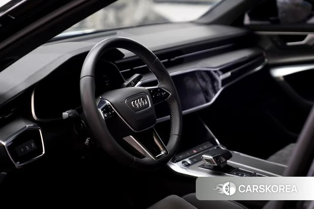 Audi A6L 2021 Черный из Китая, фото 2