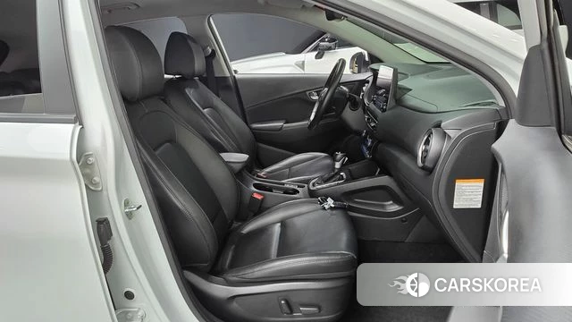 Hyundai The New Kona Hybrid 2022 Белый из Кореи, фото 2