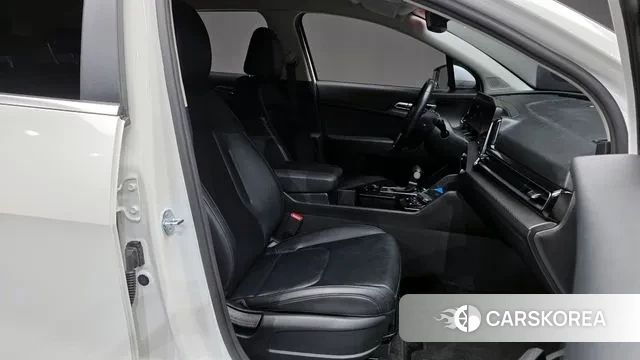 Kia Sportage 5th Generation 2022 Белый из Кореи, фото 2