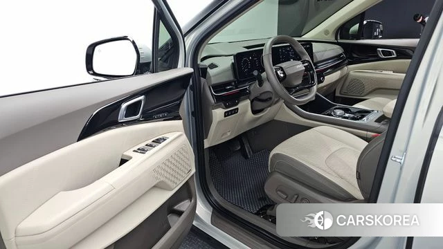 Kia The New Carnival 4th Generation 2025 Серебристо-серый из Кореи, фото 2