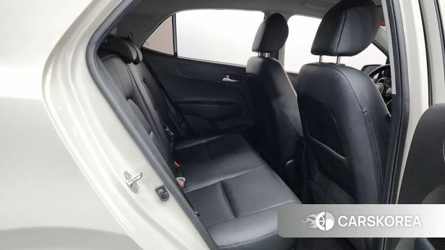 Kia Morning Urban (JA) 2023 Жемчужный цвет из Кореи, фото 2