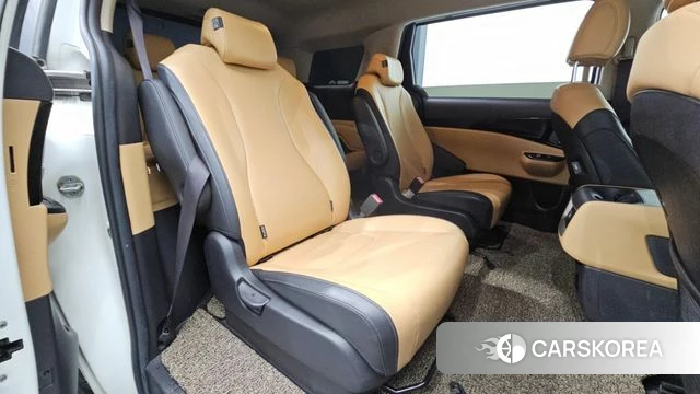 Kia Carnival 4th generation 2021 Белый из Кореи, фото 2