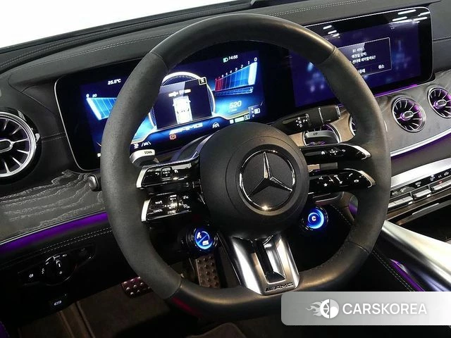 Mercedes-Benz AMG GT 2023 Белый из Кореи, фото 2