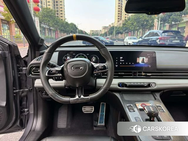 GAC Trumpchi Shadow Leopard 2022 Серебристо-серый из Китая, фото 2
