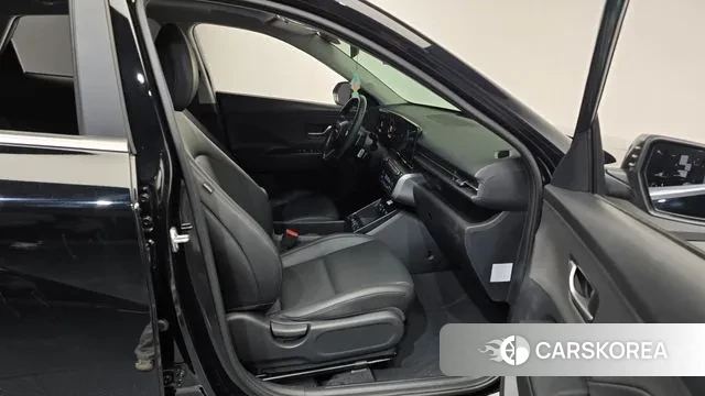 Hyundai Kona (SX2) 2023 Черный из Кореи, фото 2