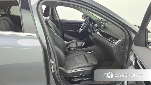 BMW X2 (F39) 2021 Серый из Кореи, фото 2