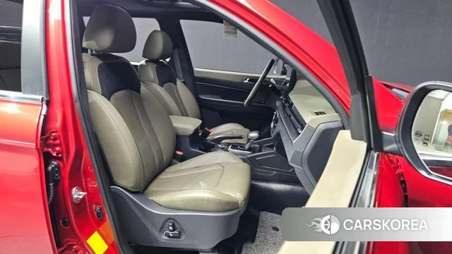 Ssangyong The New Rexton Sport 2024 Красный из Кореи, фото 2