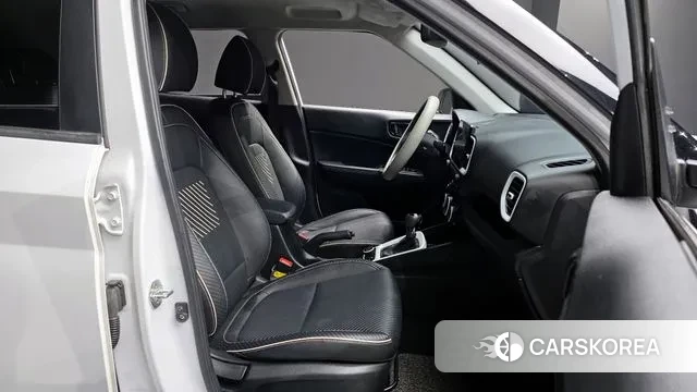 Hyundai Venue 2019 Белый из Кореи, фото 2