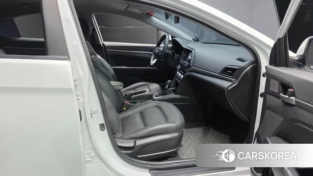 Hyundai The New Avante AD 2019 Белый из Кореи, фото 2