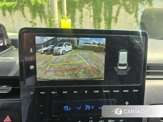 Hyundai Staria 2023 Серый из Кореи, фото 2