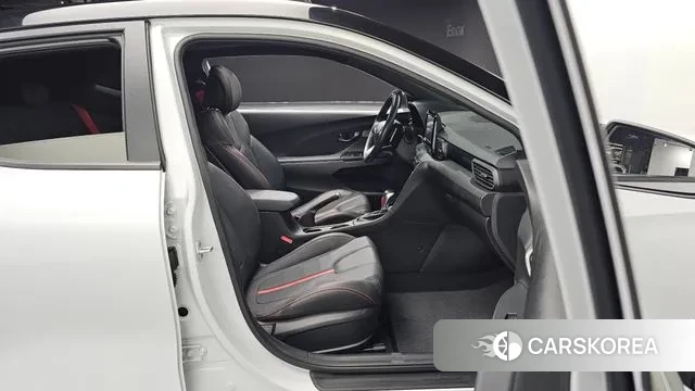 Hyundai Veloster (JS) 2018 Белый из Кореи, фото 2