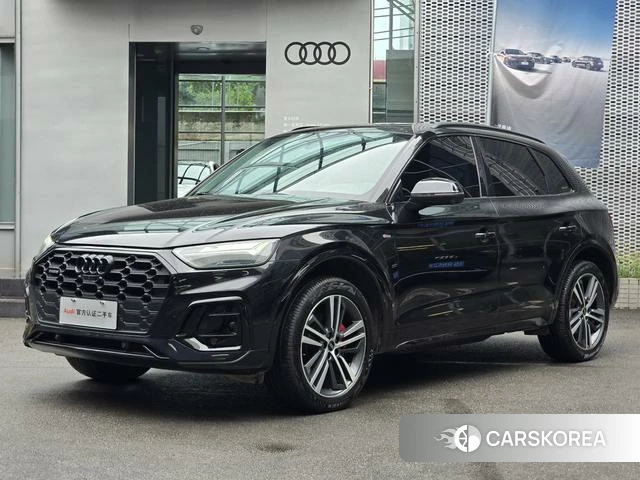 Audi Q5L 2022 Черный из Китая, фото 2