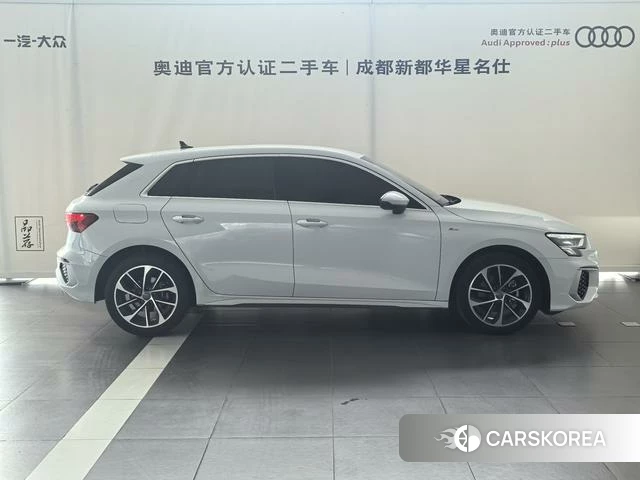 Audi A3 2021 Белый из Китая, фото 2