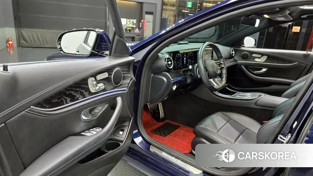 Mercedes-Benz E-Class W213 2020 Синий из Кореи, фото 2