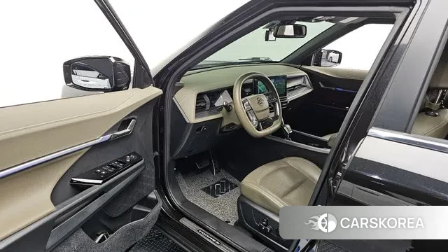 Ssangyong Torres 2022 Черный из Кореи, фото 2