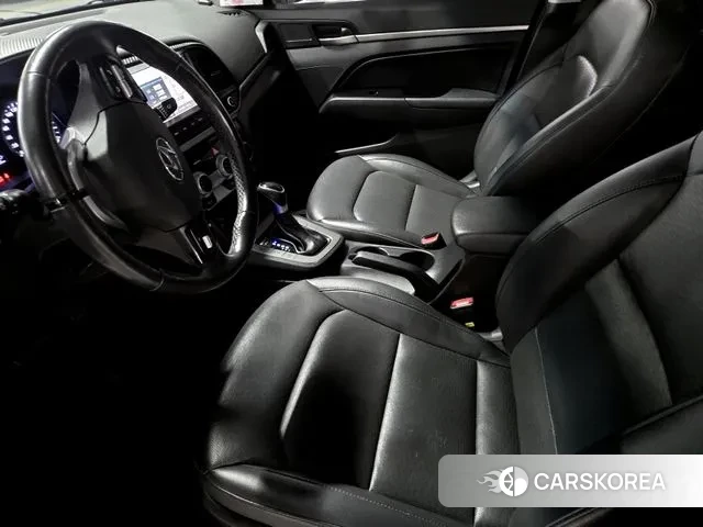 Hyundai The New Avante AD 2019 Белый из Кореи, фото 2