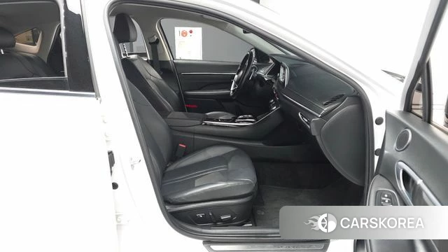 Hyundai Sonata (DN8) 2022 Белый из Кореи, фото 2