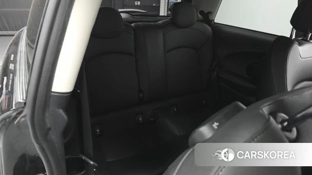 Mini Cooper 2022 Черный из Кореи, фото 2