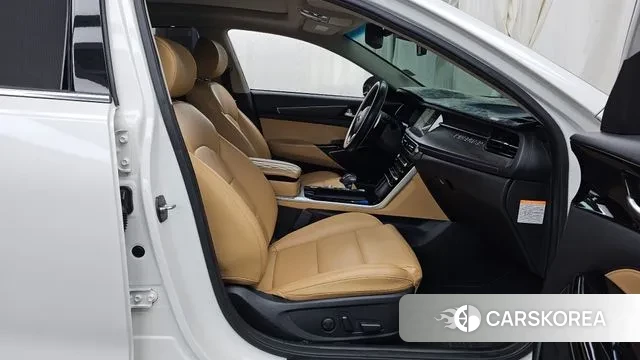 Kia K7 Premier Hybrid 2019 Белый из Кореи, фото 2