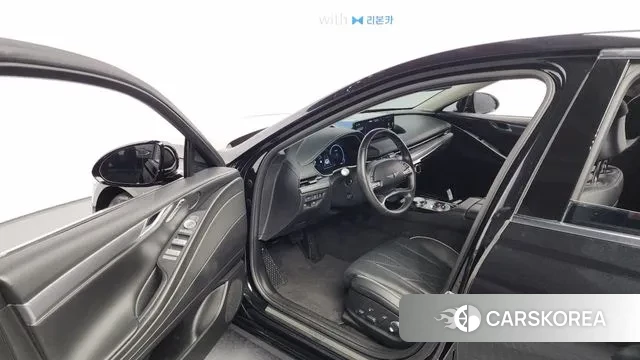 Genesis G80 (RG3) 2022 Черный из Кореи, фото 2