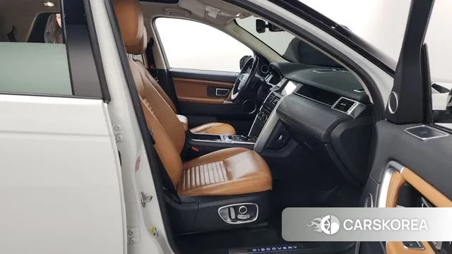 Land Rover Discovery Sports 2018 Белый из Кореи, фото 2